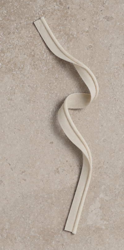 Au Lait Piping swatch