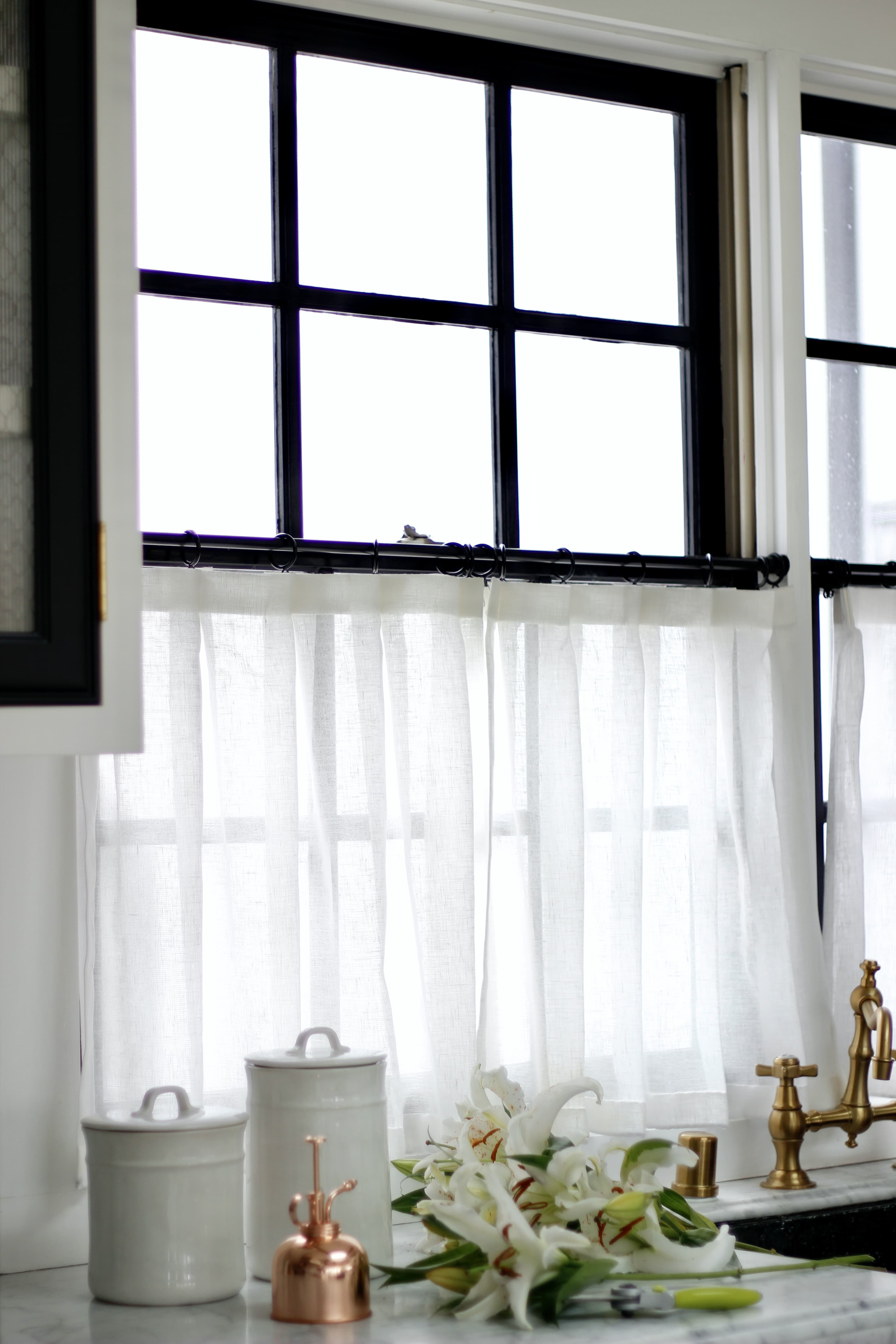 Box Pleat Café Curtains